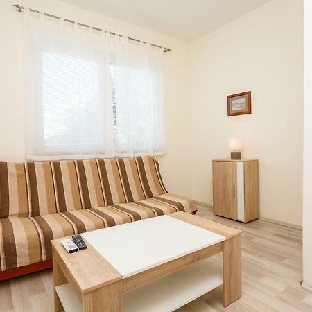 Apartman Jezevac Đảo Krk Ngoại thất bức ảnh