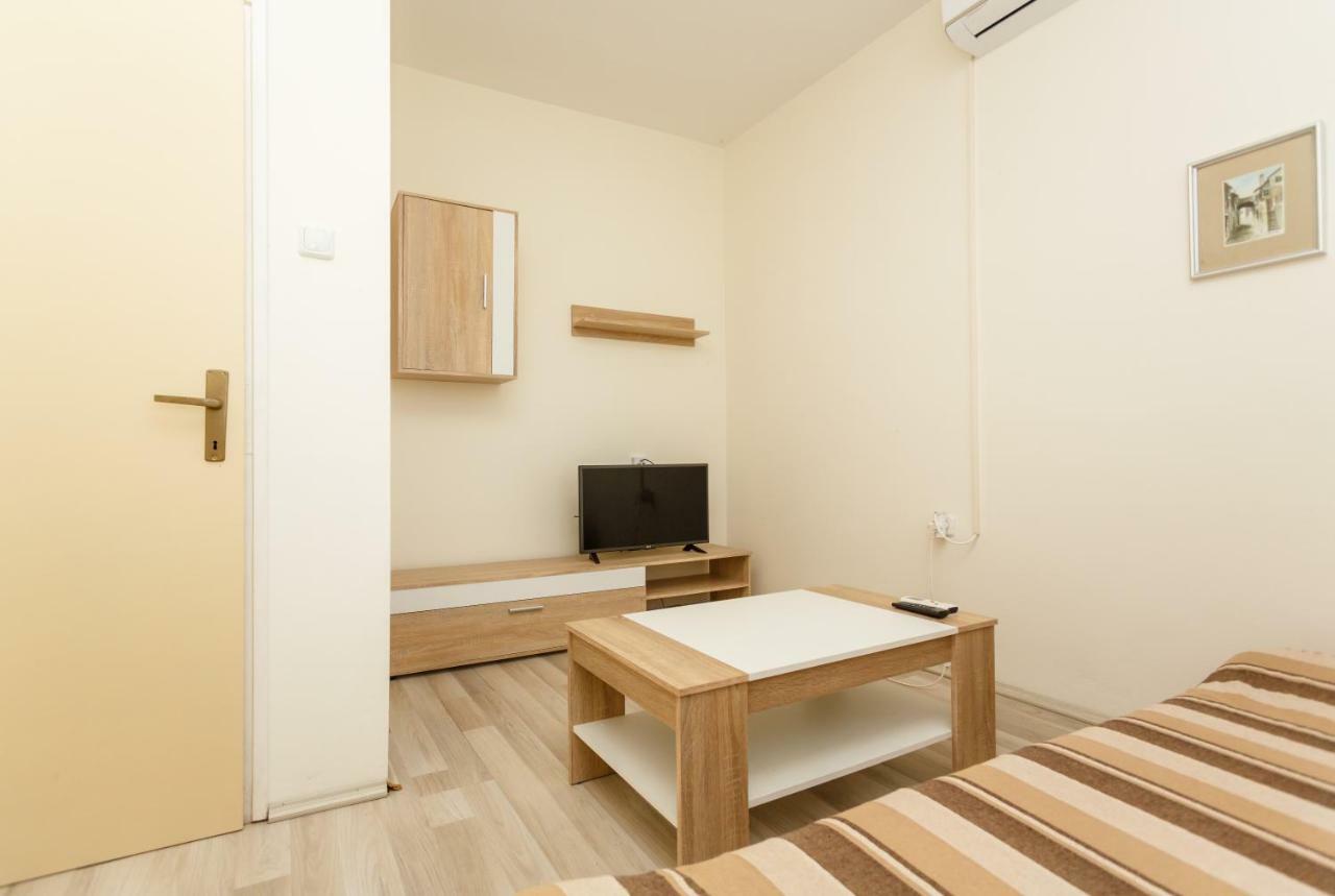Apartman Jezevac Đảo Krk Ngoại thất bức ảnh