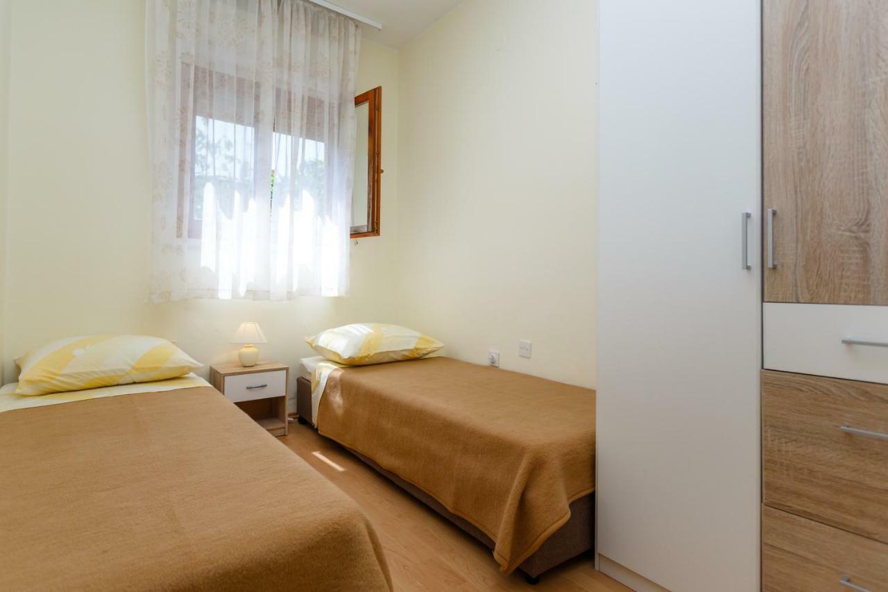 Apartman Jezevac Đảo Krk Ngoại thất bức ảnh