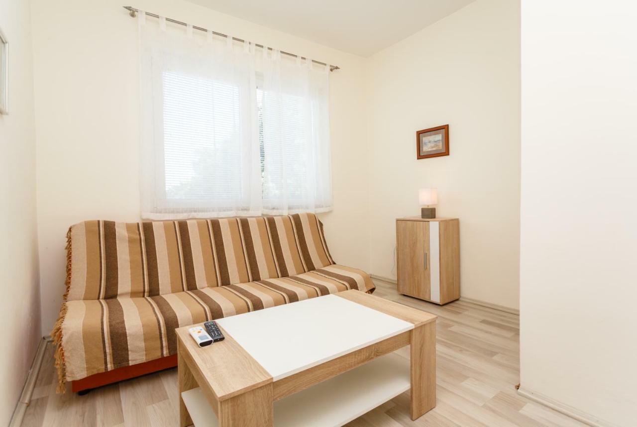 Apartman Jezevac Đảo Krk Ngoại thất bức ảnh