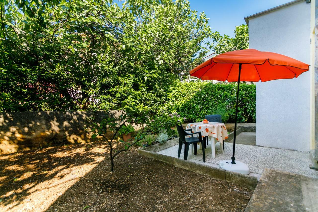 Apartman Jezevac Đảo Krk Ngoại thất bức ảnh
